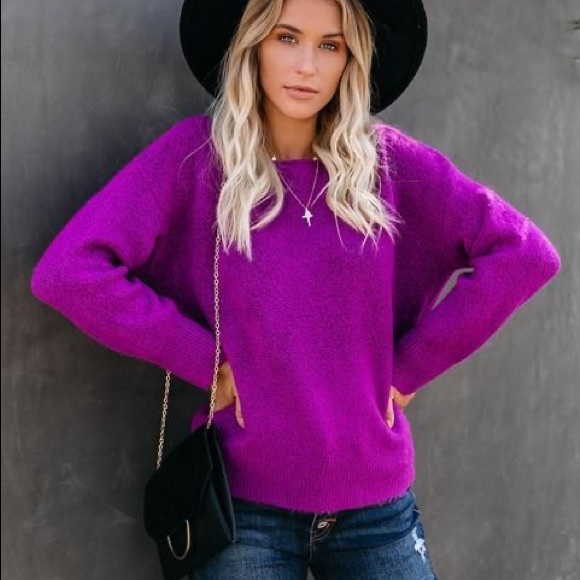 Vici Sweaters - VICI Gift of Love Sweater